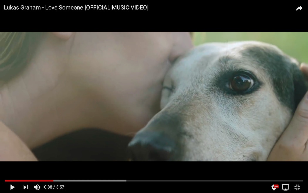 Лукас Грэм впустил клип Love Someone Лукас Грэм впустил клип Love Someone