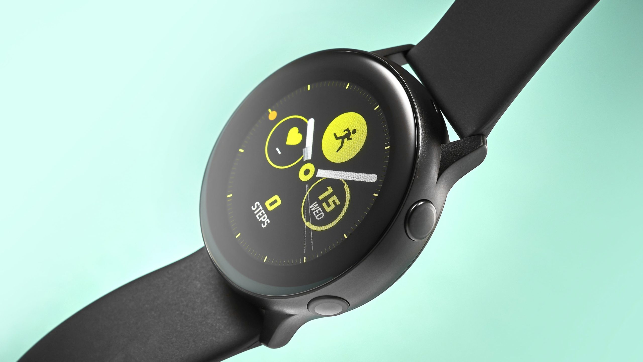 Galaxy Watch Active: с намеком на спортивный функционал Galaxy Watch Active: с намеком на спортивный функционал
