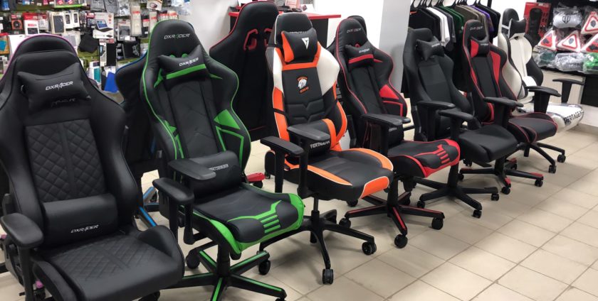 Чем игровые кресла отличаются от обычных компьютерных