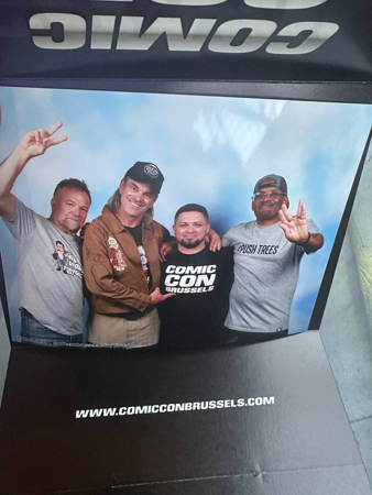 Фото на память со всей тройкой из Лос-Сантоса.