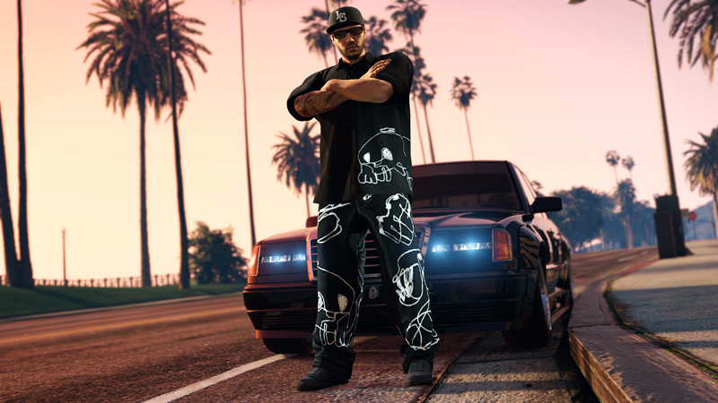 Рубашка и джинсы Bigness 'Каракули'.