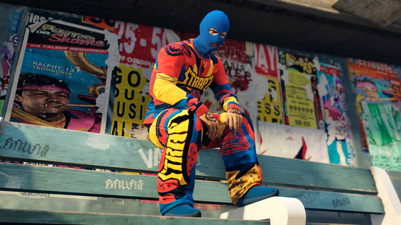 Свитер и джинсы Strapz с узором.