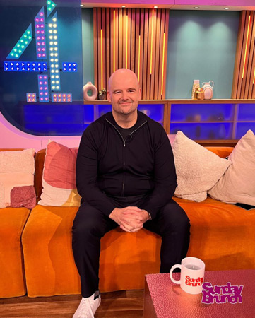 Дэн Хаузер в эфире: в Сети раскрыли мотивы его ухода из Rockstar