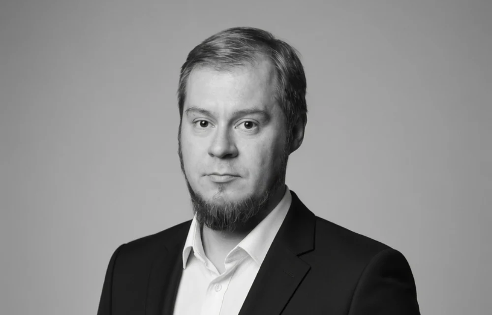 Портрет Максима Козлова